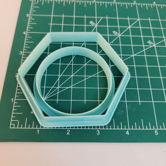 Assorted Cookie Cutters & Decorating Tools Set 50-Piece Stainless Steel & Plasti - Picture 10 of 16